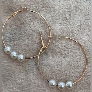3-pearl hoops
